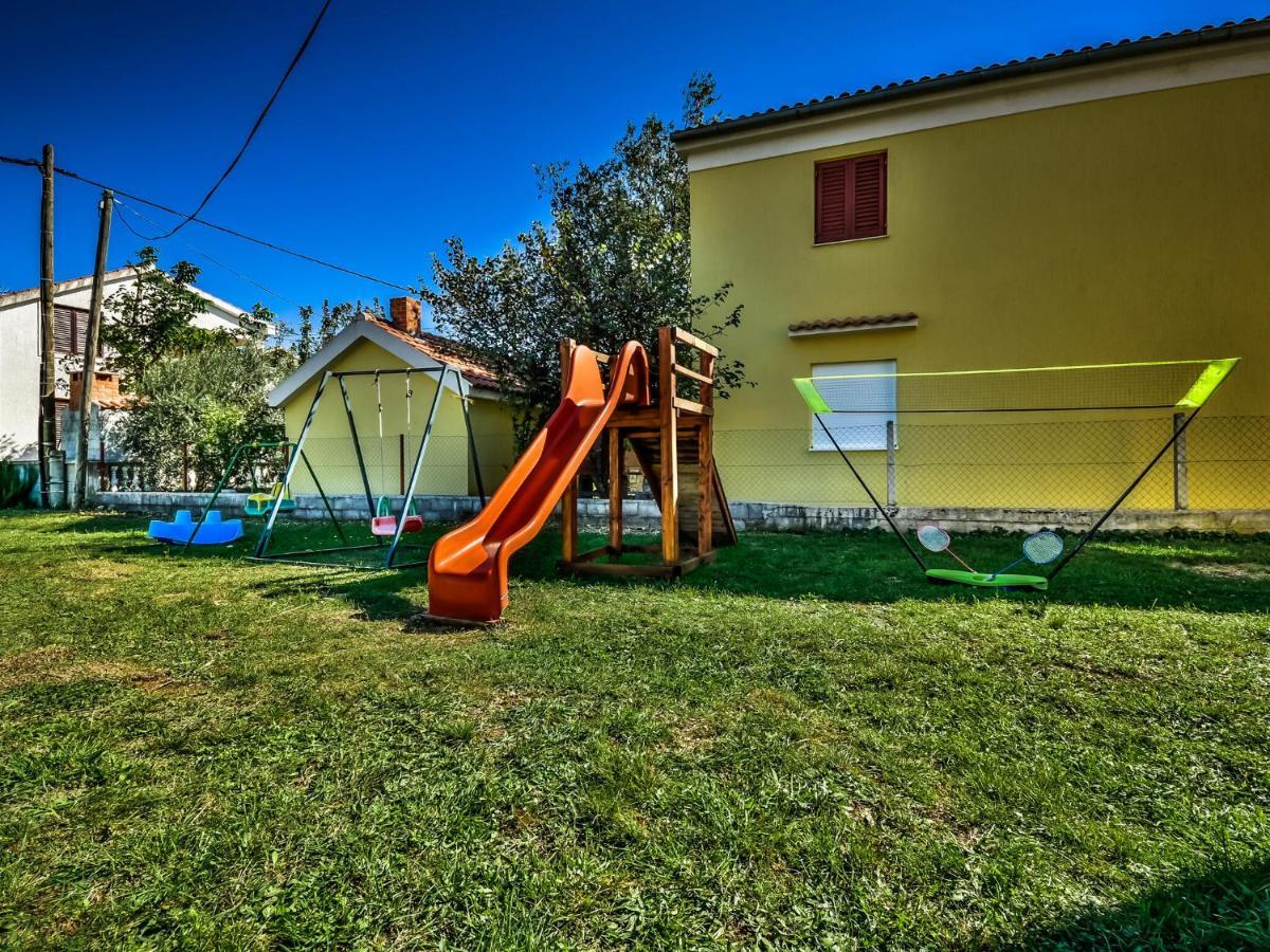 Cozy Holiday Home In Krusevo With Garden 外观 照片