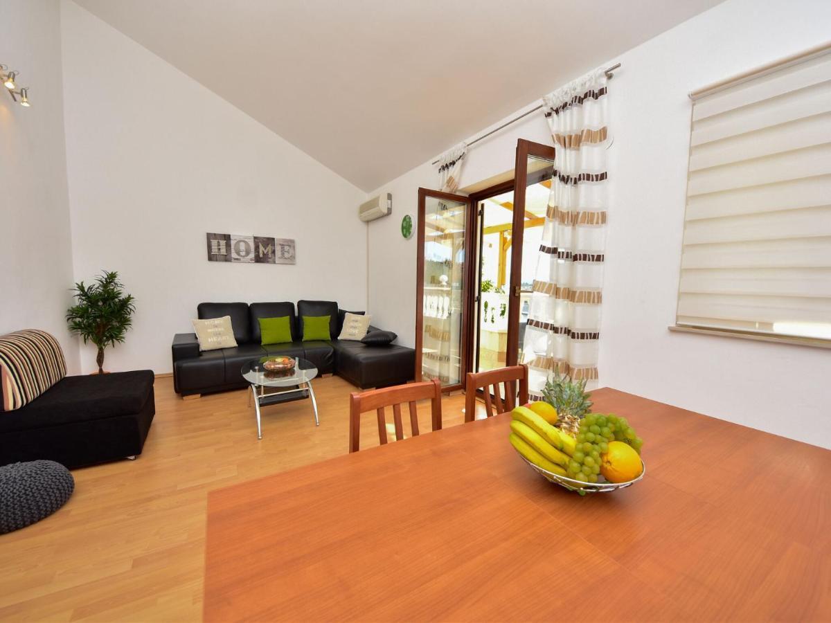 Cozy Holiday Home In Krusevo With Garden 外观 照片